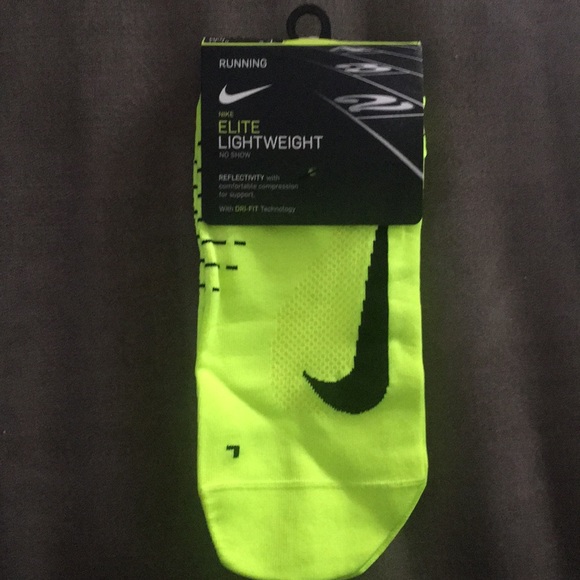 nike lightweight running socks